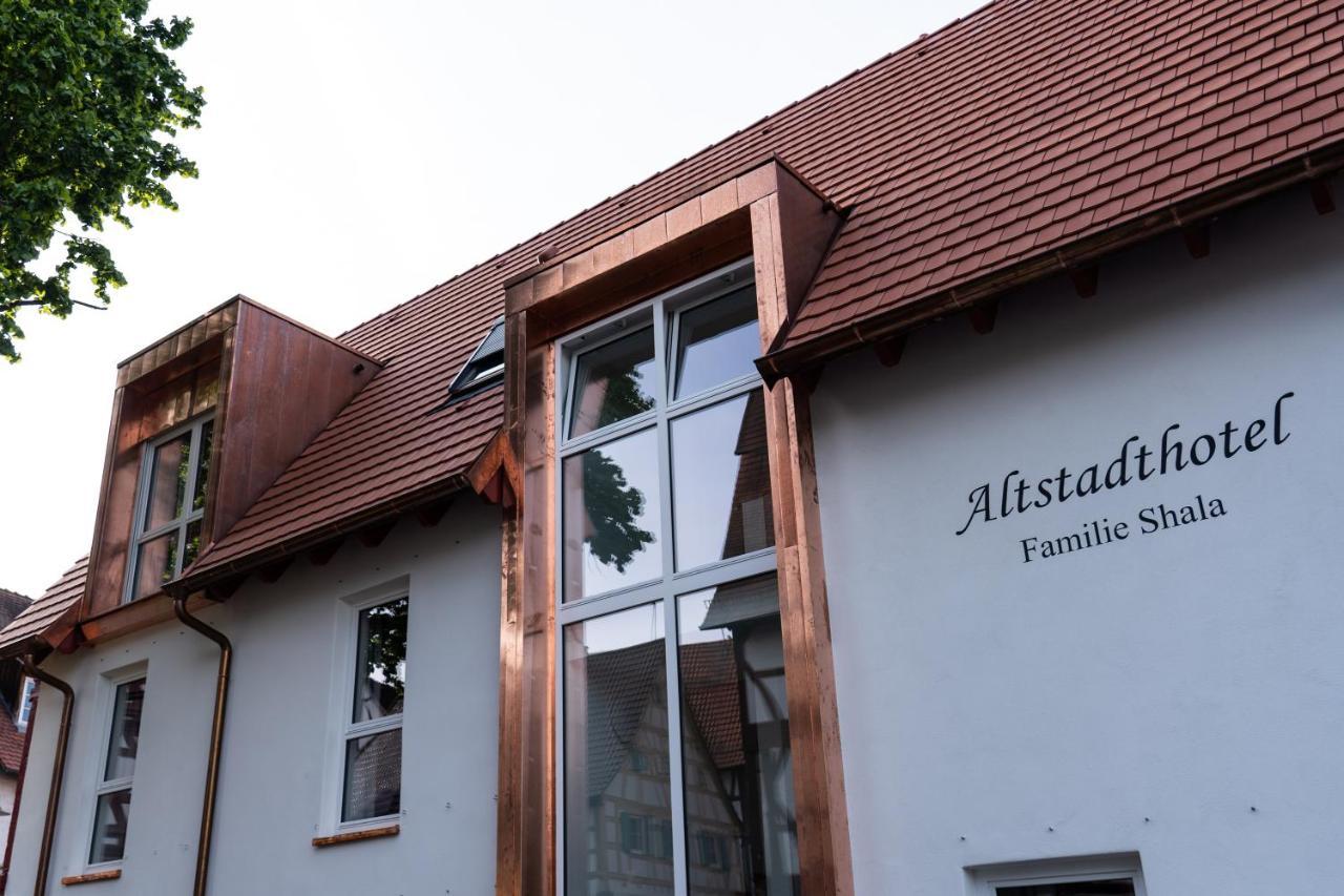Altstadthotel Wilde Rose Епинген Екстериор снимка