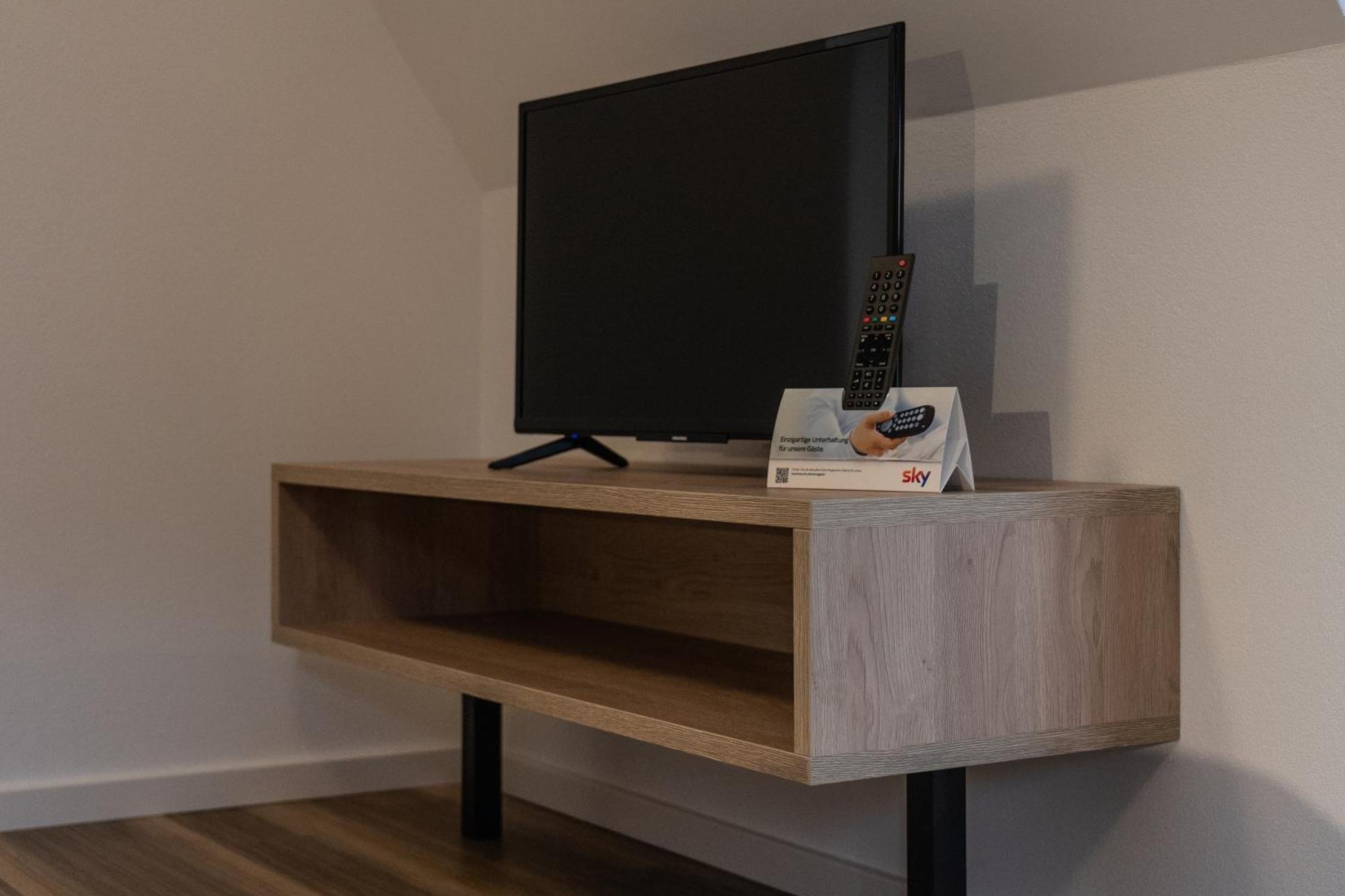 Altstadthotel Wilde Rose Епинген Екстериор снимка